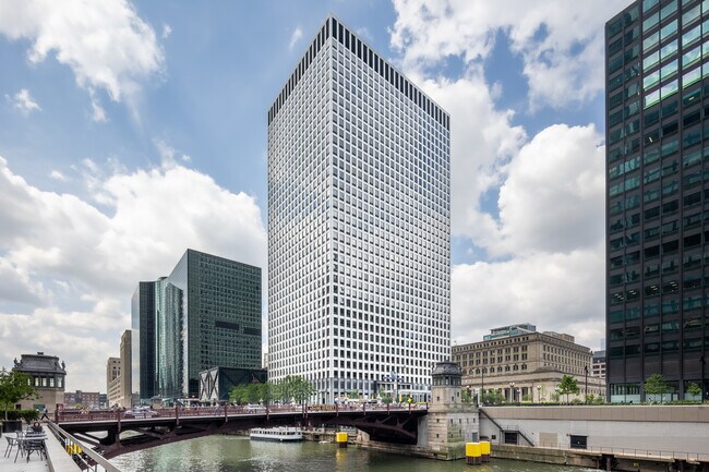More details for 222 S Riverside Plz, Chicago, IL - Office for Lease