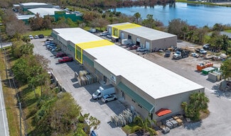 Plus de détails pour 10921 Kelly Rd, Fort Myers, FL - Local d'activités à louer