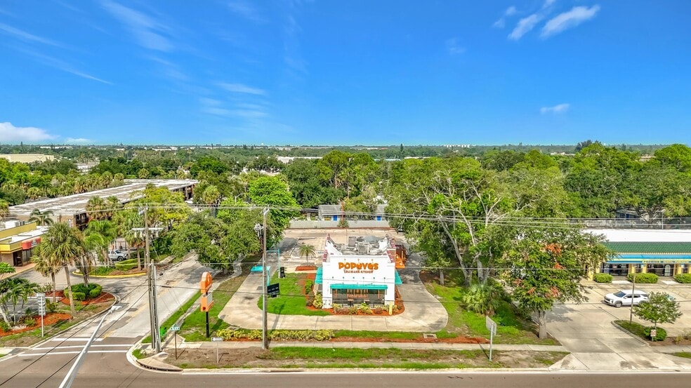 3390 1st St W, Bradenton, FL for sale - Building Photo - Image 2 of 5