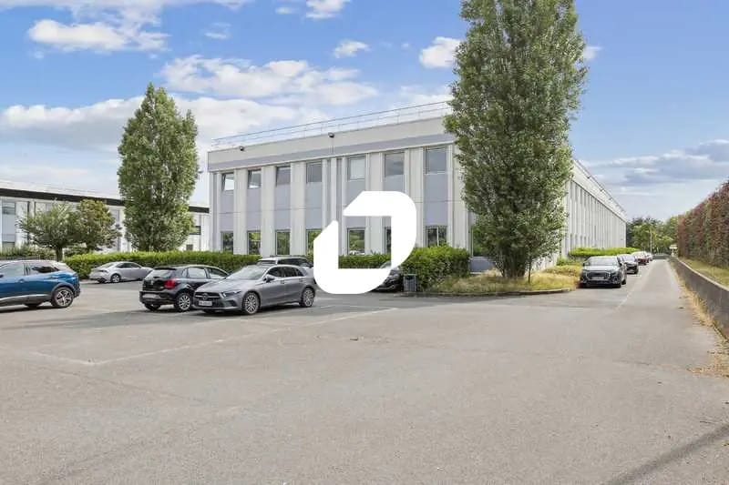 Flex in Lisses for lease - Building Photo - Image 3 of 14