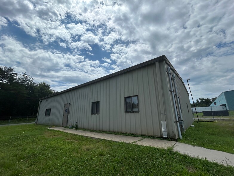 368 Friendly Road, Ridgeway, VA à vendre - Photo principale - Image 2 de 20