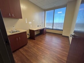 4709-4711 Golf Rd, Skokie, IL for lease Building Photo- Image 2 of 11