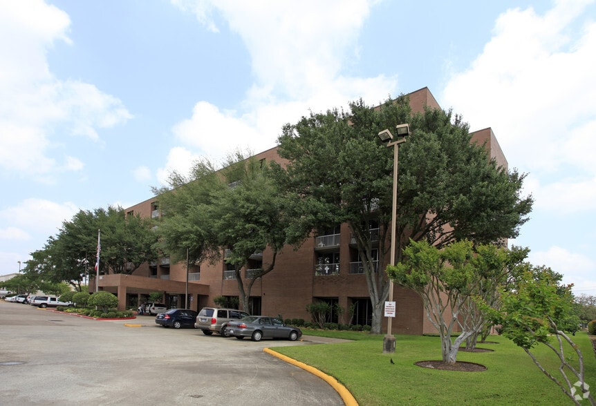3219 Burke Dr, Pasadena, TX à louer - Photo du bâtiment - Image 2 de 2