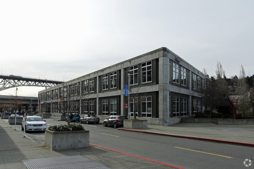 651 N 34th St, Seattle, WA for lease - Building Photo - Image 3 of 8