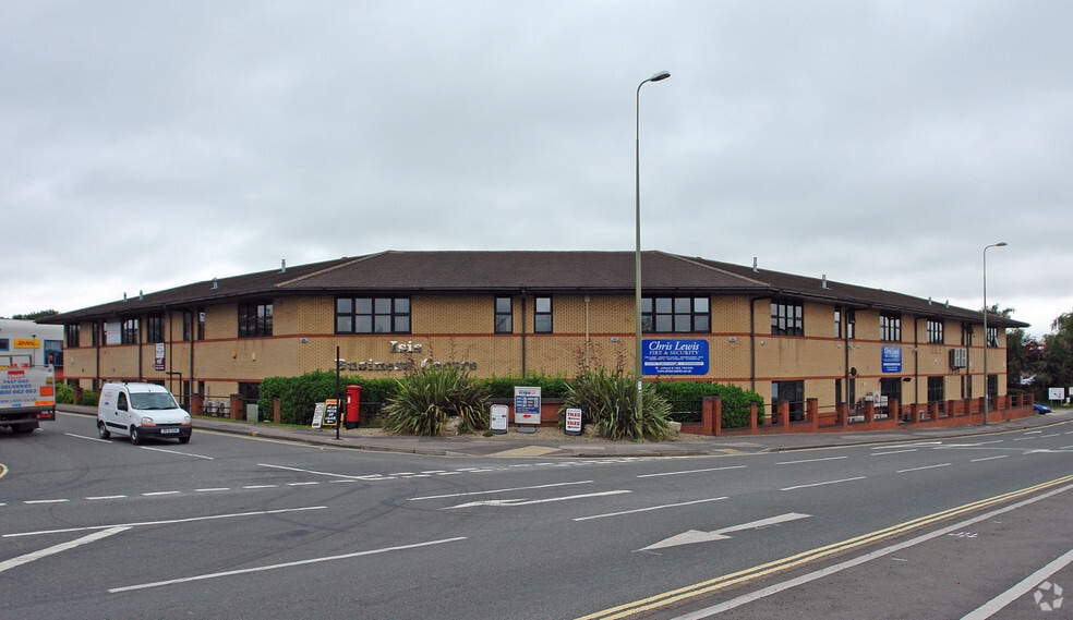 Pony Rd, Oxford for lease - Primary Photo - Image 1 of 20