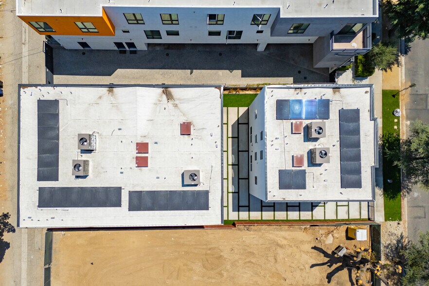 6700 Balboa Blvd, Van Nuys, CA à vendre - Photo du bâtiment - Image 2 de 34