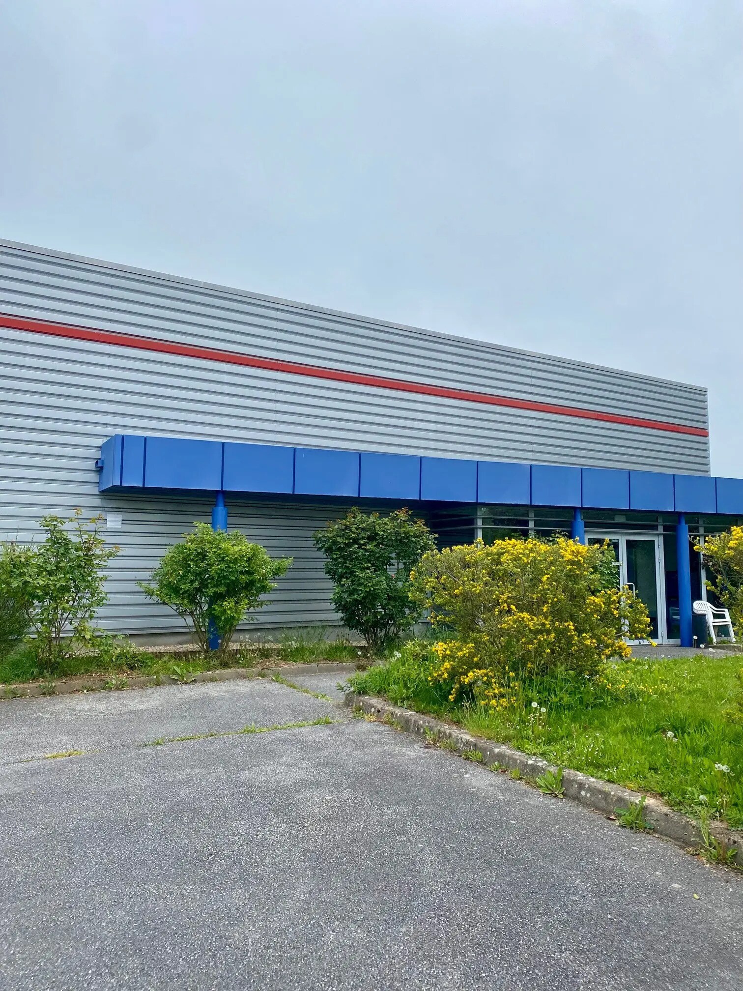 Rue De La Prevote, Houdan for lease Building Photo- Image 1 of 9