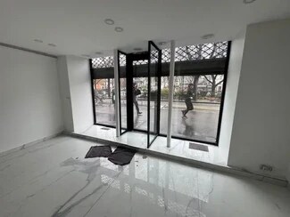 Plus de détails pour Commerce de détail à louer