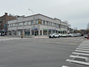 154-02-154-10 Northern Blvd, Flushing, NY for lease Building Photo- Image 2 of 10