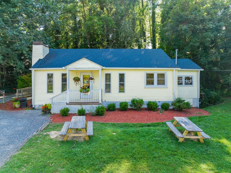 1207 Charlotte Hwy, Fairview, NC à vendre - Photo du b timent - Image 1 de 36