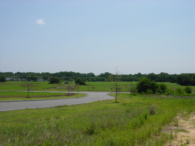 Tomlin Station Commerce Center portfolio of 12 properties for sale on LoopNet.ca - Primary Photo - Image 1 of 1