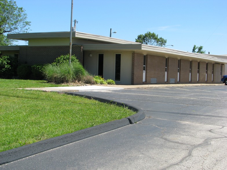 4166 W Kearney St, Springfield, MO for sale - Primary Photo - Image 1 of 1