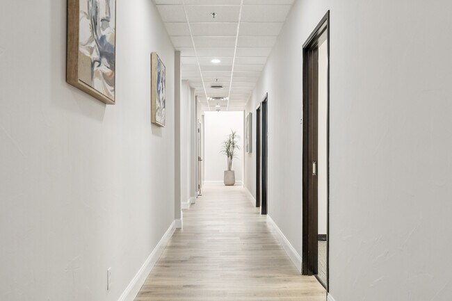 Plus de détails pour 4320 N Belt Line Rd, Irving, TX - Coworking à louer