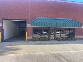 2073 Westside Ct, Snellville, GA for lease Interior Photo- Image 1 of 6