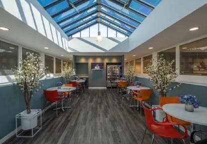 8 Barnes Wallis Rd, Fareham for lease - Building Photo - Image 3 of 8