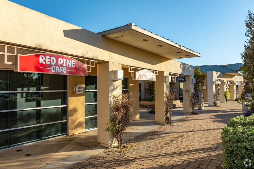 31213-31333 Highway 79 S, Temecula, CA à louer - Photo du bâtiment - Image 2 de 7