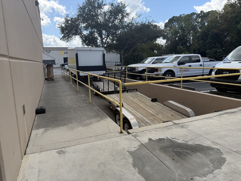 12120 Metro Pky, Fort Myers, FL for sale - Building Photo - Image 2 of 13