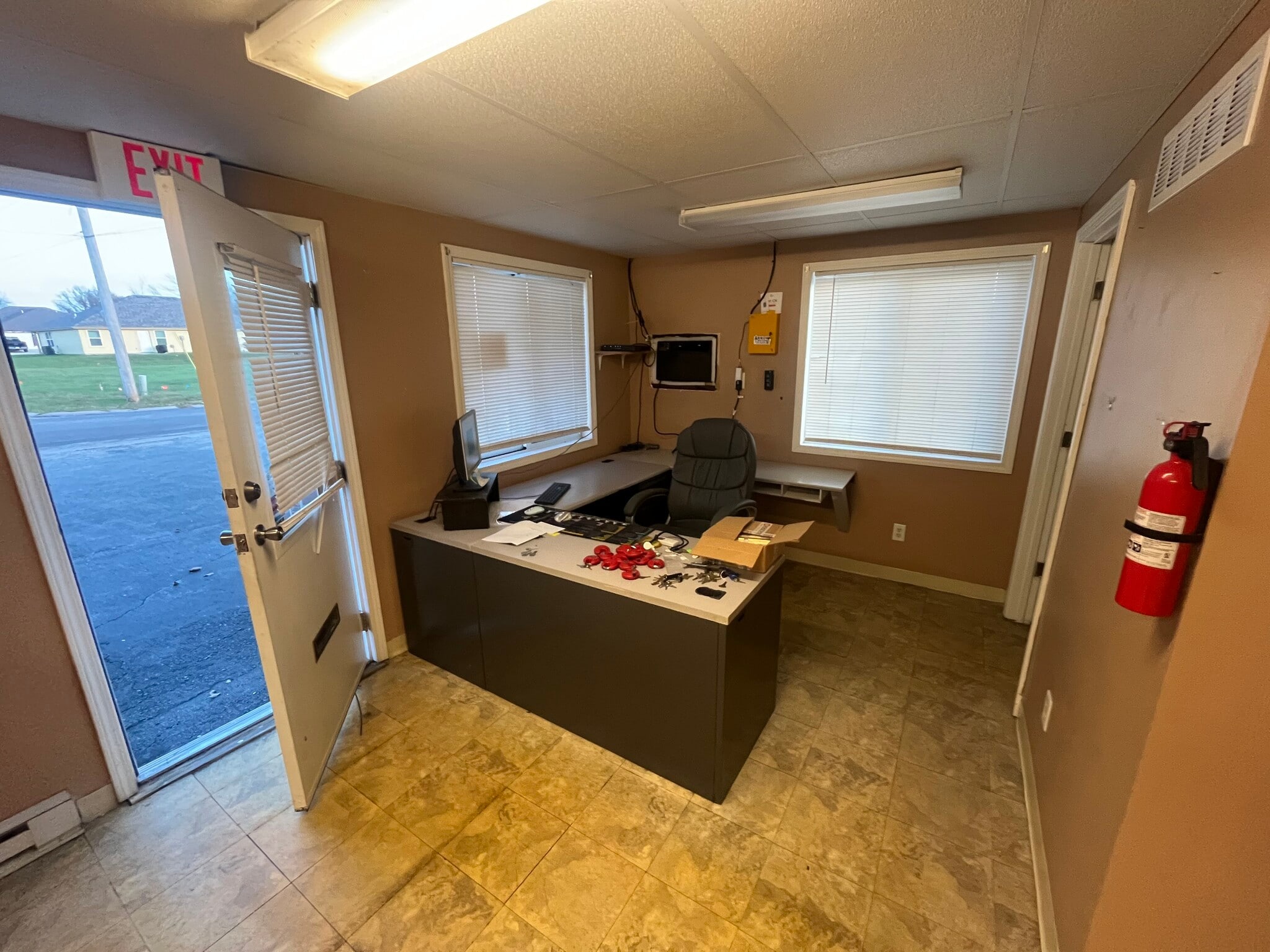 501 Spring Rd, Odessa, MO for lease Primary Photo- Image 1 of 2