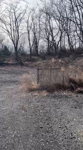 832 Trexlertown Rd, Breinigsville, PA à vendre - Vidéo sur l’inscription commerciale - Image 3 de 22