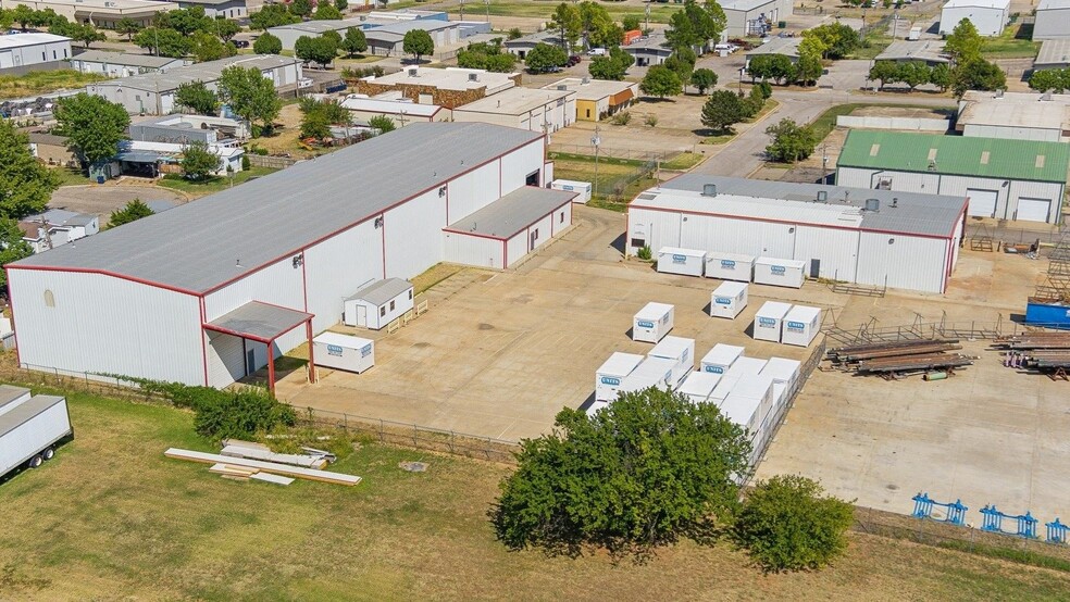 5419 SW 27th St, Oklahoma City, OK for lease - Aerial - Image 3 of 17