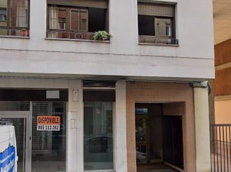 Plus de détails pour Multi-résidentiel à vendre
