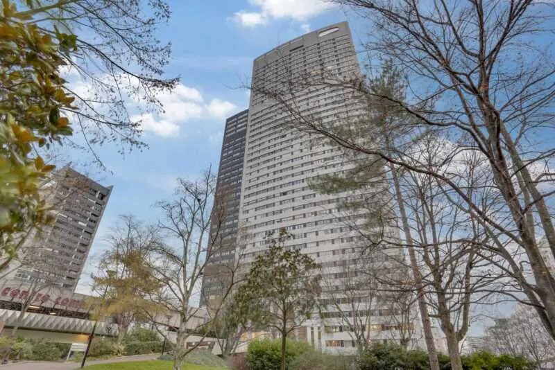 20 Ter Rue De Bezons, Courbevoie à vendre Photo du bâtiment- Image 1 de 2