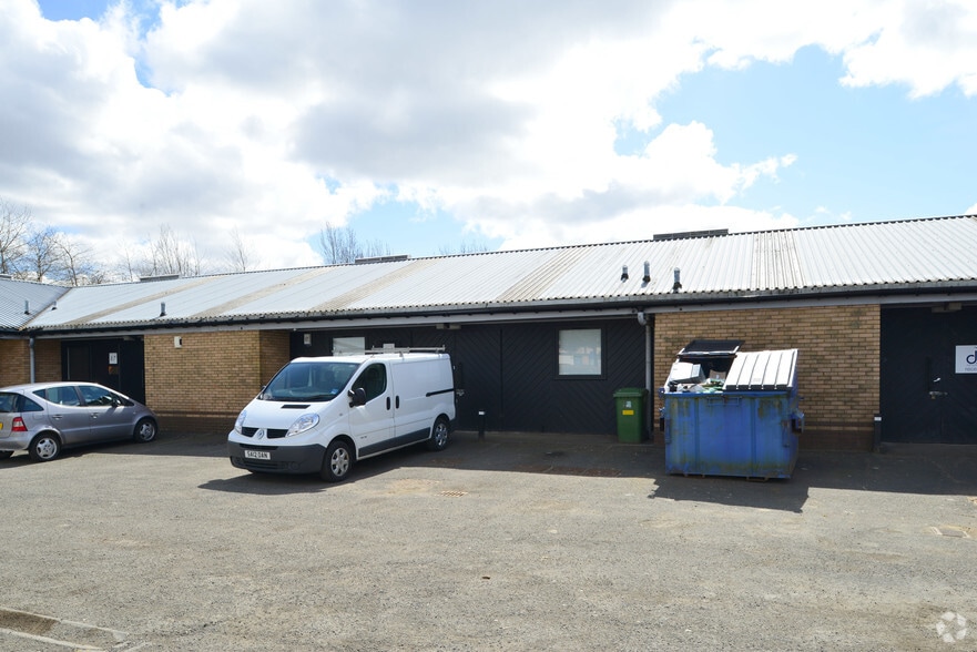 Duckburn Park, Dunblane for lease - Building Photo - Image 2 of 15