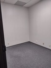 1800 Teague Dr, Sherman, TX for lease Interior Photo- Image 1 of 3