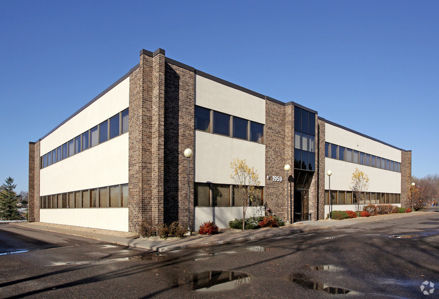 1959 Sloan Pl N, Maplewood, MN for lease - Building Photo - Image 1 of 17