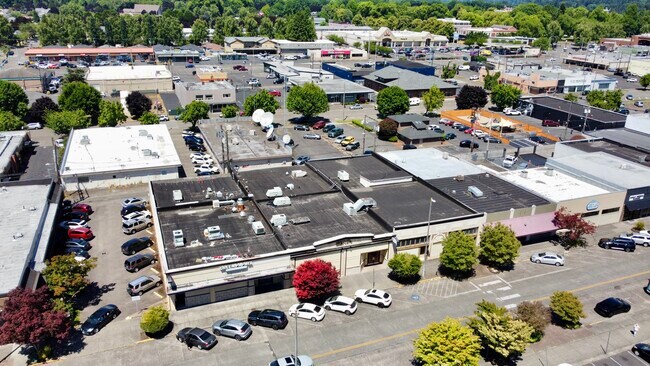 More details for 1125 Commerce Ave, Longview, WA - Retail for Sale