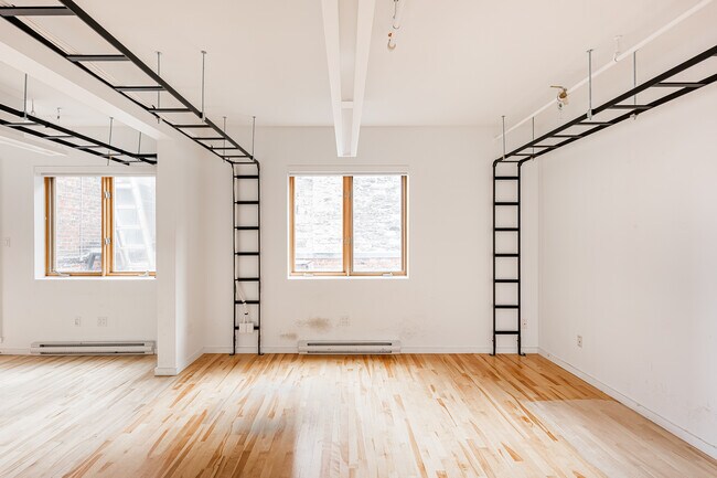 More details for 356-360 Rue Le Moyne, Montréal, QC - Office for Lease