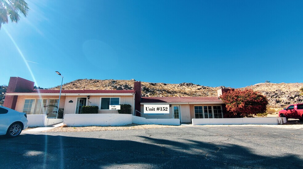 20601 US Highway 18, Apple Valley, CA à louer - Photo du bâtiment - Image 1 de 2