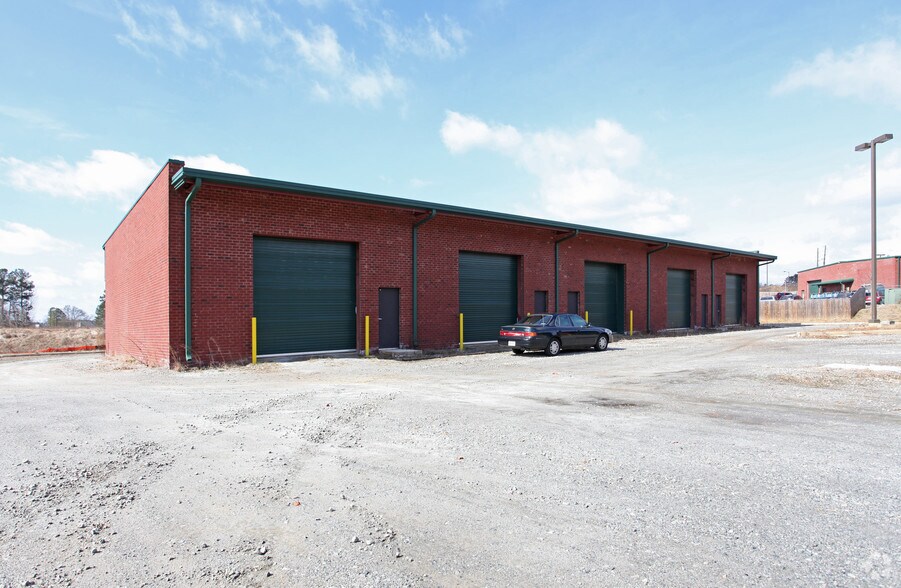 3476 Palmer Dr, Loganville, GA for sale - Building Photo - Image 2 of 3