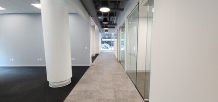 805 Peachtree St NE, Atlanta, GA for lease Interior Photo- Image 1 of 35