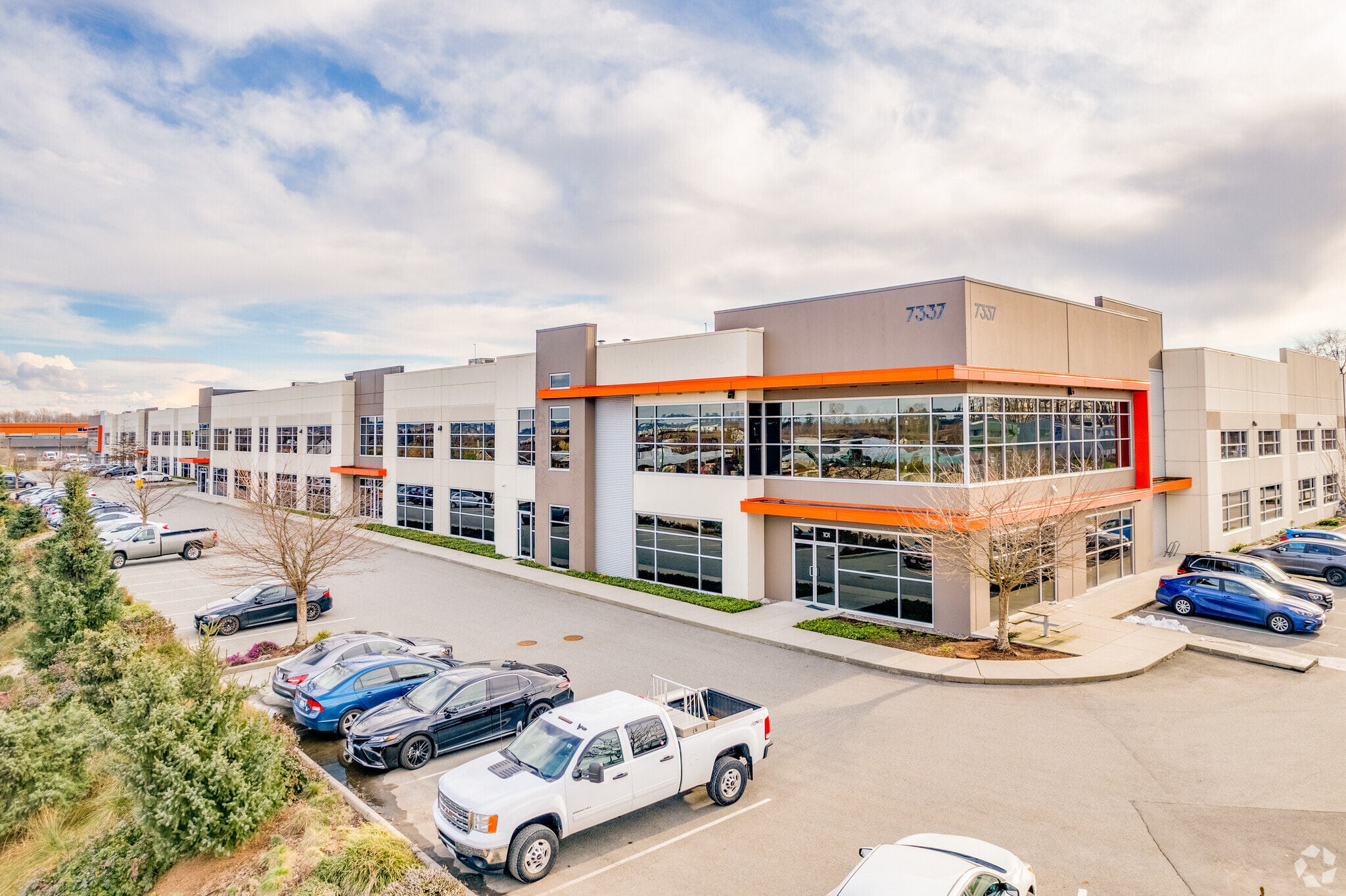 7337 N Fraser Way, Burnaby, BC for sale Building Photo- Image 1 of 1