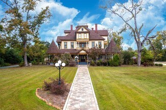 Plus de détails pour 323 N Main St, Swainsboro, GA - Commerce de détail à vendre