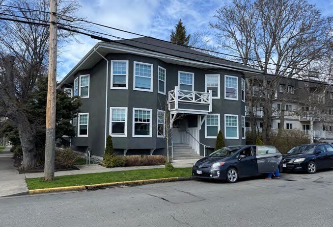 340 Linden Ave, Victoria, BC à vendre - Photo du bâtiment - Image 3 de 11