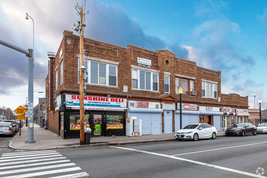 1294 Stratford Ave, Bridgeport, CT à louer - Photo du bâtiment - Image 1 de 4