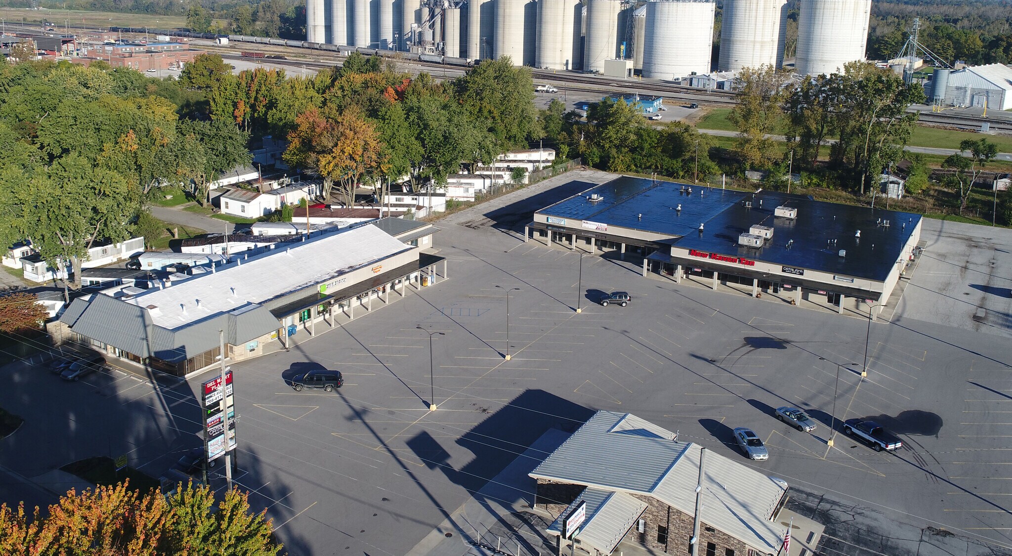 102-114 Lincoln Hwy, Fort Wayne, IN for sale Building Photo- Image 1 of 1