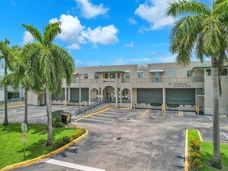 Plus de détails pour 2470 NW 102nd Pl, Doral, FL - Vente au détail à vendre