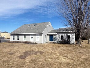 74 Bayview St, Yarmouth, ME for lease Building Photo- Image 1 of 6