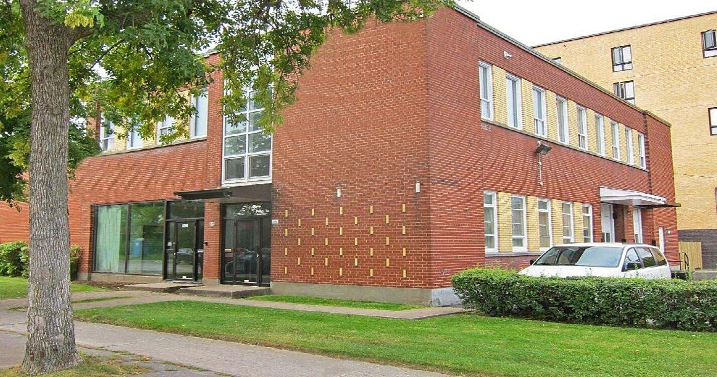 8340-8396 Rue Mayrand, Montréal, QC for sale Building Photo- Image 1 of 1