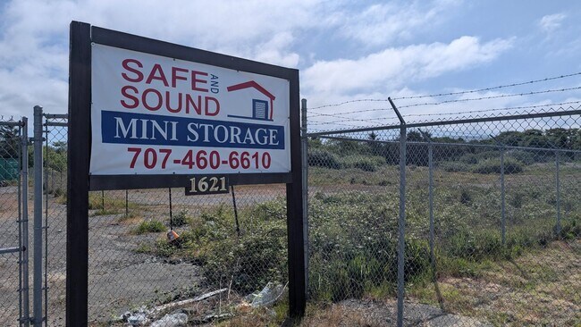 Plus de détails pour 1621 5th St, Crescent City, CA - Spécialité à vendre