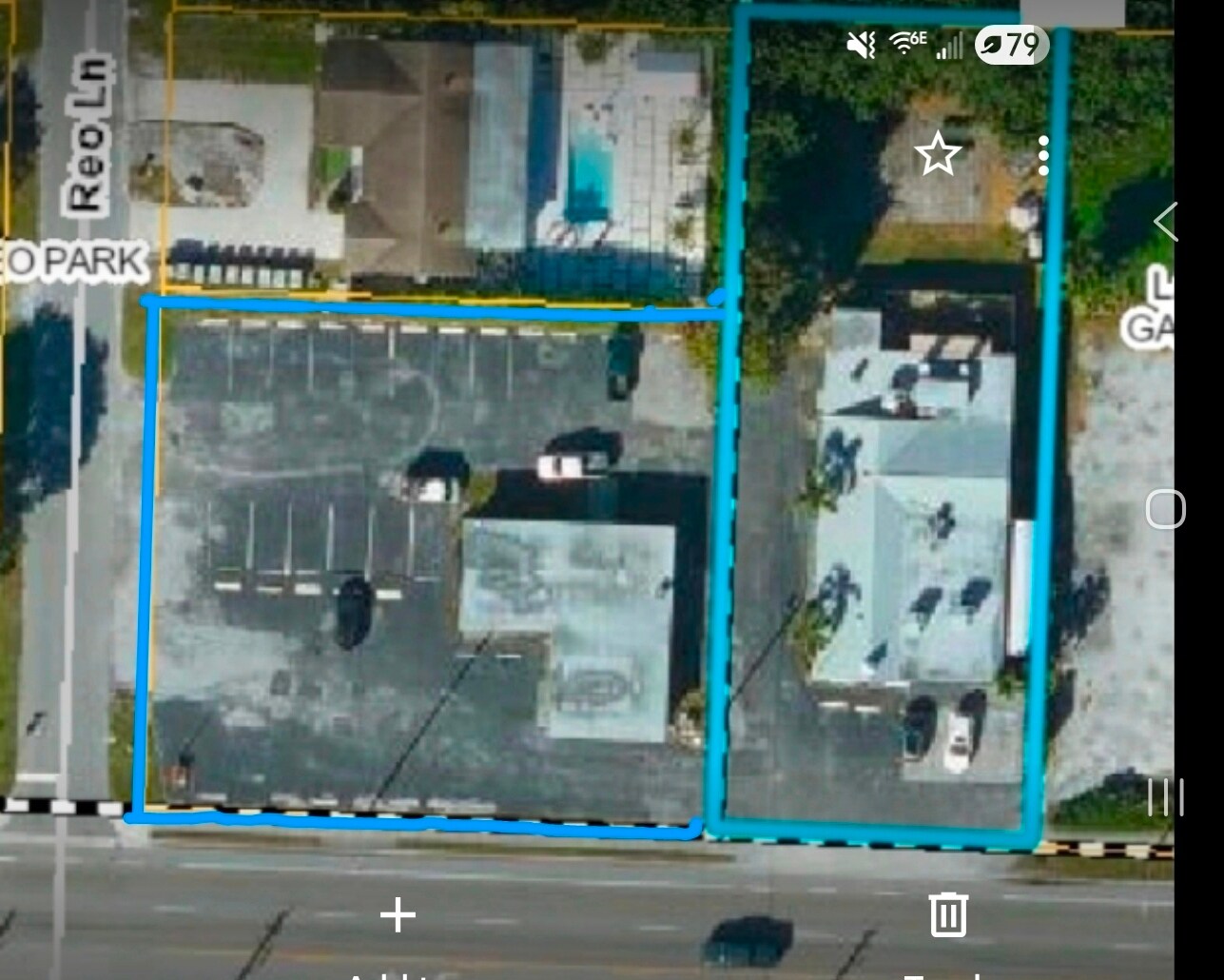 Two Commercial Properties portefeuille de 2 propriétés à vendre sur LoopNet.ca Photo du bâtiment- Image 1 de 16
