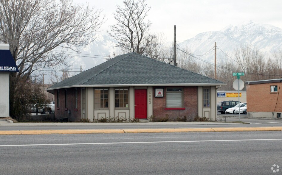 5063 S State St, Salt Lake City, UT à louer - Photo du bâtiment - Image 2 de 6