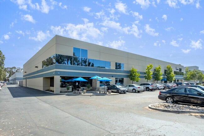 Plus de détails pour 15890 Bernardo Center Dr, San Diego, CA - Industriel à vendre