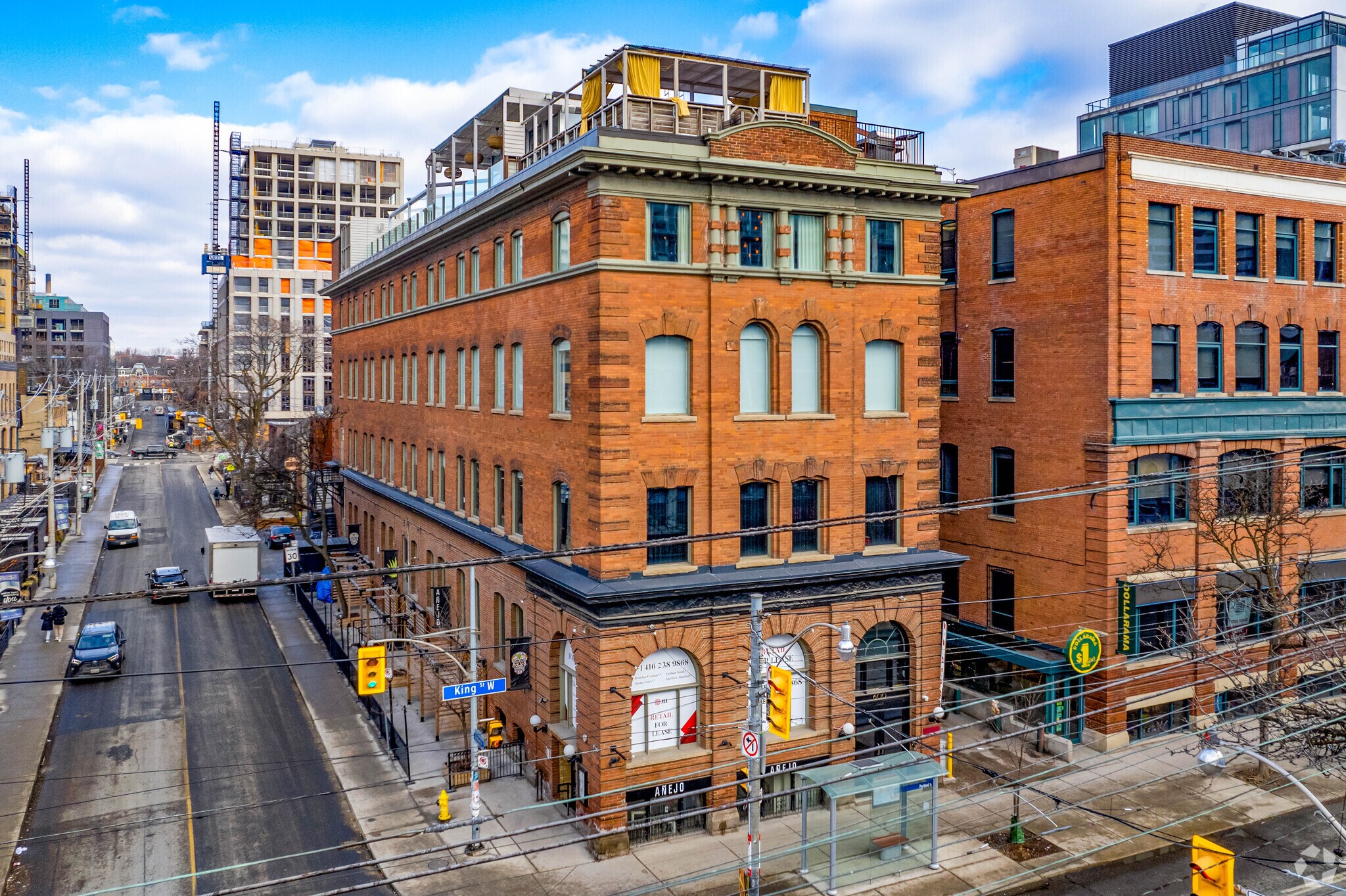 600 King St W, Toronto, ON à vendre Photo principale- Image 1 de 1