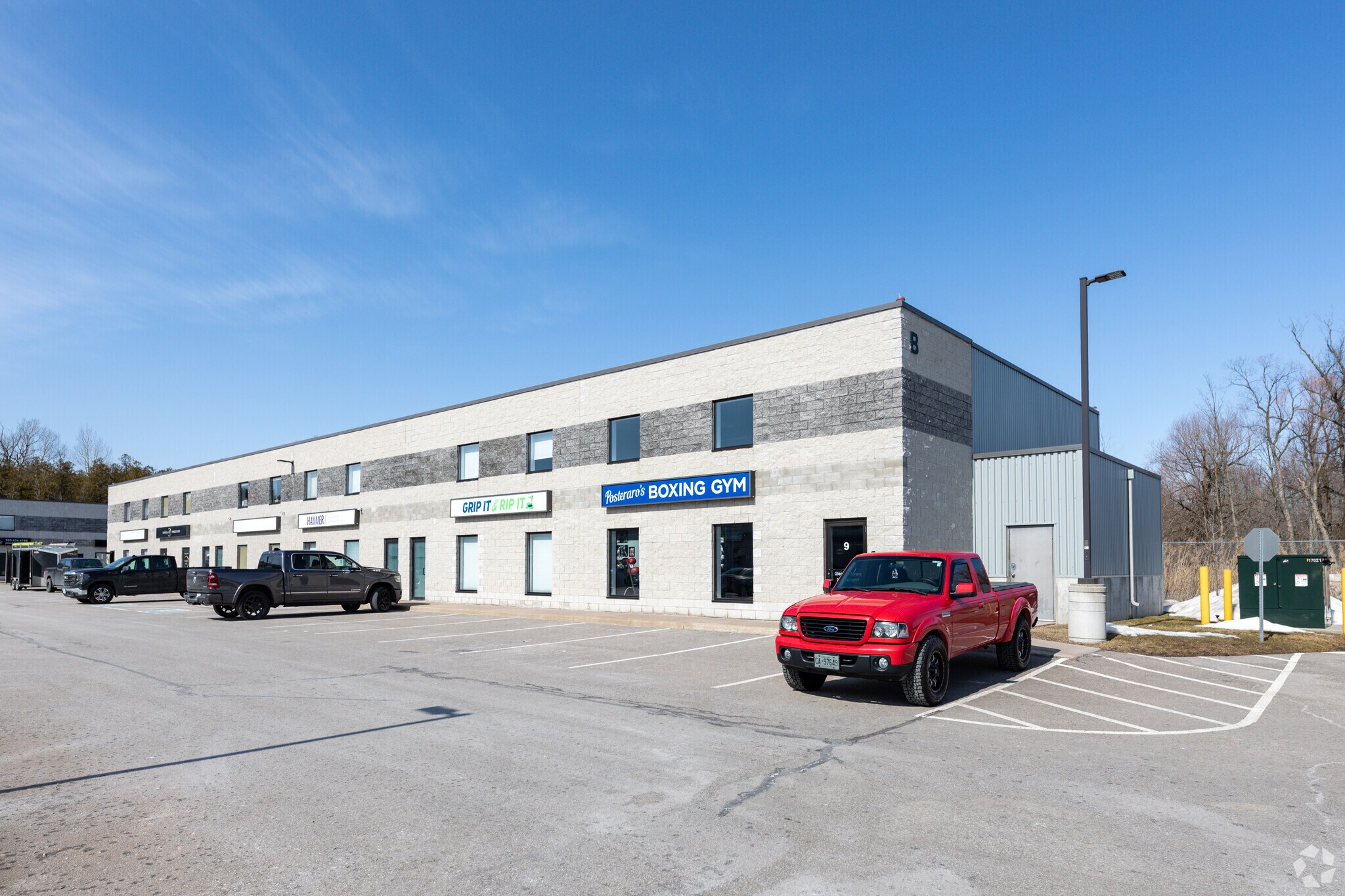 1472 N Thornton Rd, Oshawa, ON à vendre Photo principale- Image 1 de 1