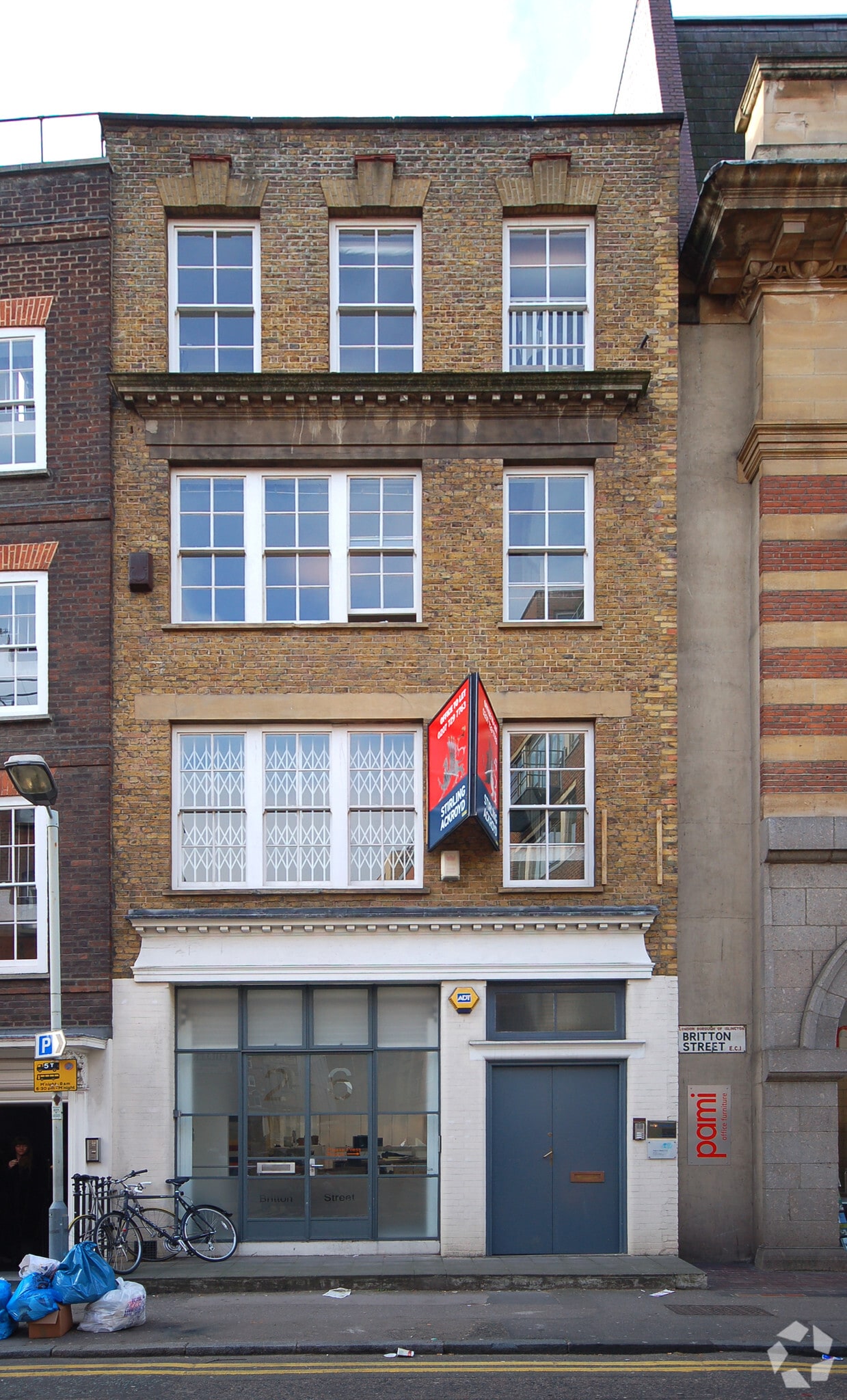 26 Britton St, London for lease Primary Photo- Image 1 of 11