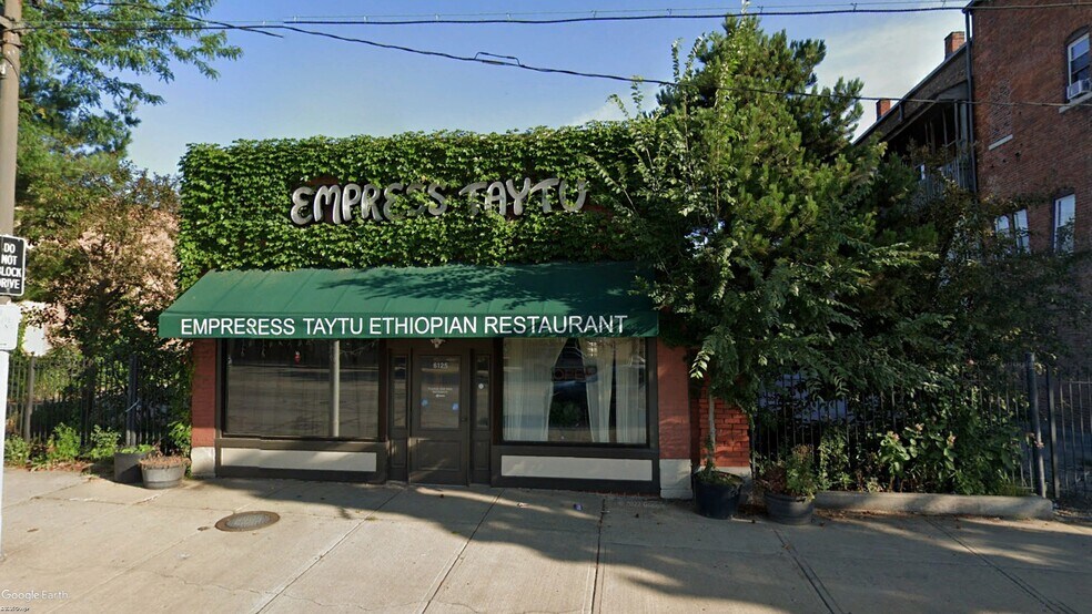 6125 St Clair Ave, Cleveland, OH à louer - Photo du bâtiment - Image 3 de 25